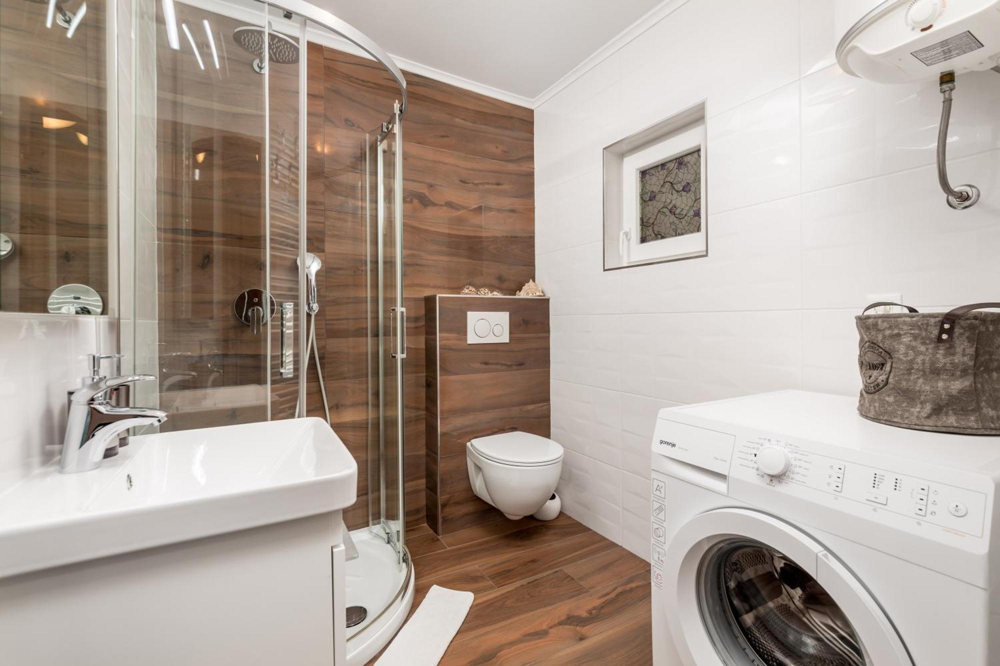 Sorgenfrei Apartment Ровінь Екстер'єр фото